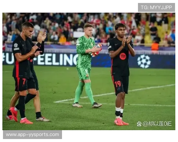 拜仁慕尼黑胜巴黎登顶欧冠积分榜