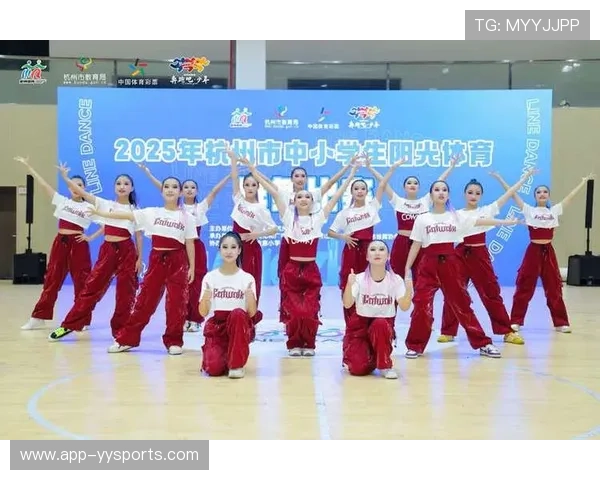 杭州中小学生排舞赛开幕，130支队伍舞动青春
